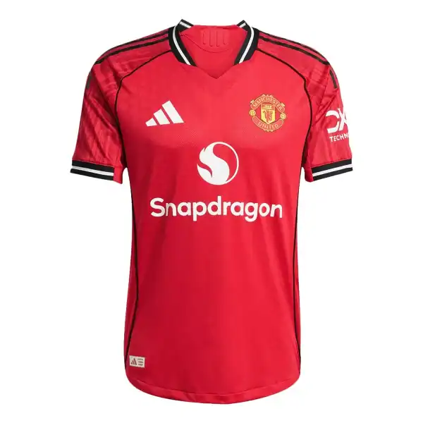 Manchester United Home Match Jersey Player Version 2025/26 - Image 2
